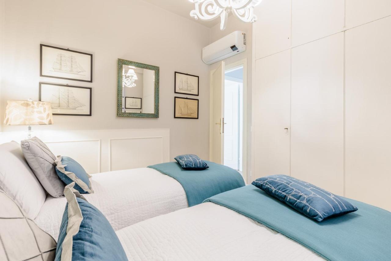 "Libeccio Apartment" Con Garage Privato ลิโด ดิ กามาโยเร ภายนอก รูปภาพ